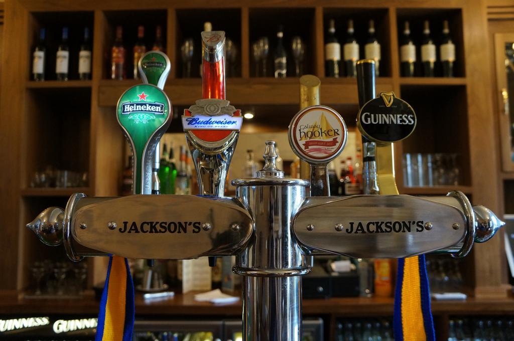 Jacksons Restaurant And Accommodation Ροσκόμον Εξωτερικό φωτογραφία